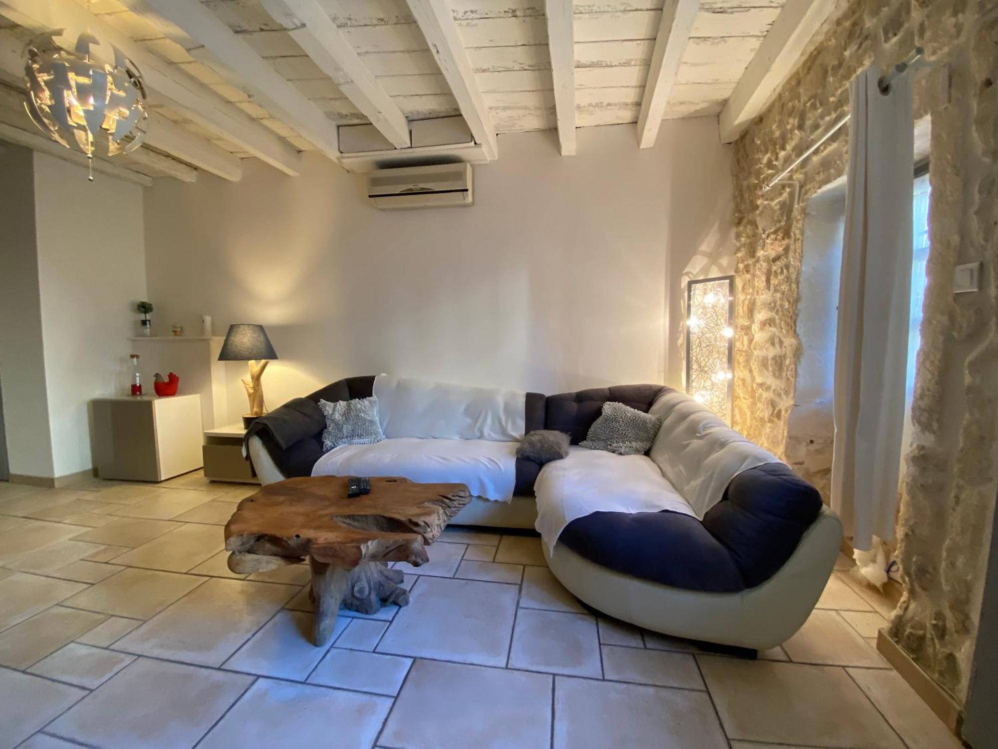 הוילה Fourques  Bienvenue Au 6 - Calme Et Charme De La Pierre. מראה חיצוני תמונה